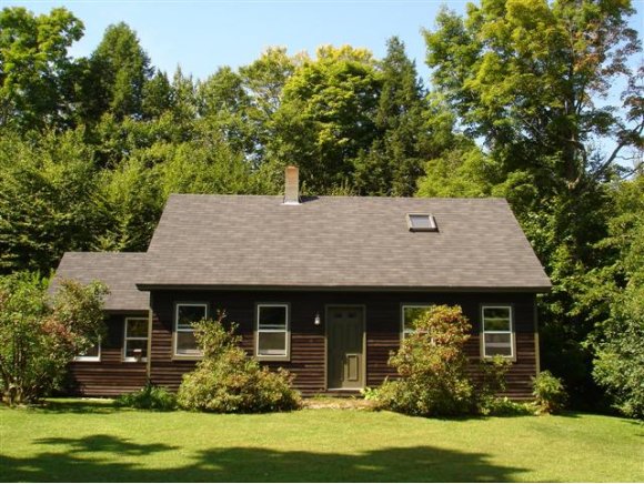 379 Glenbrook