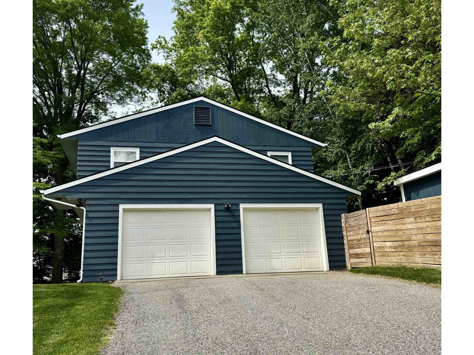 2 Car Garage