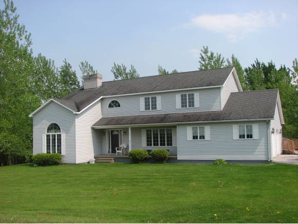 38 Bayview Dr.