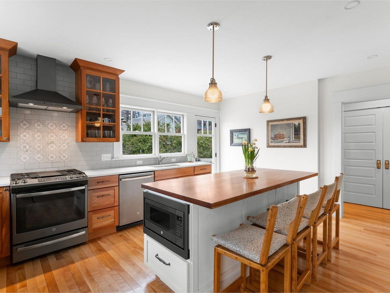 38 Bayview Street
