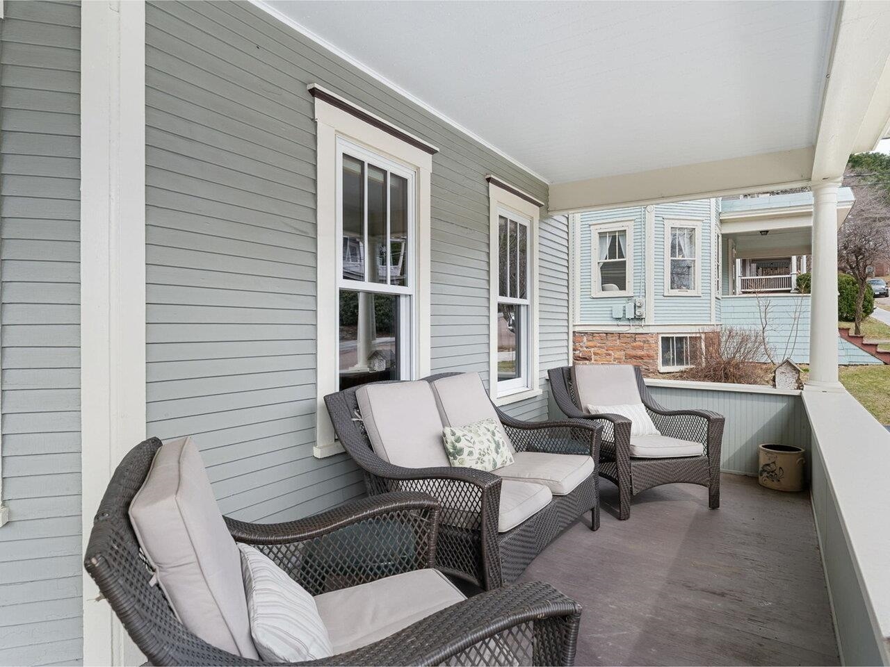 38 Bayview Street