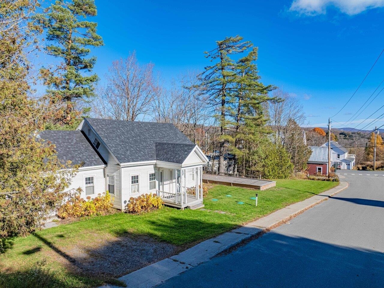 38 Beach Road