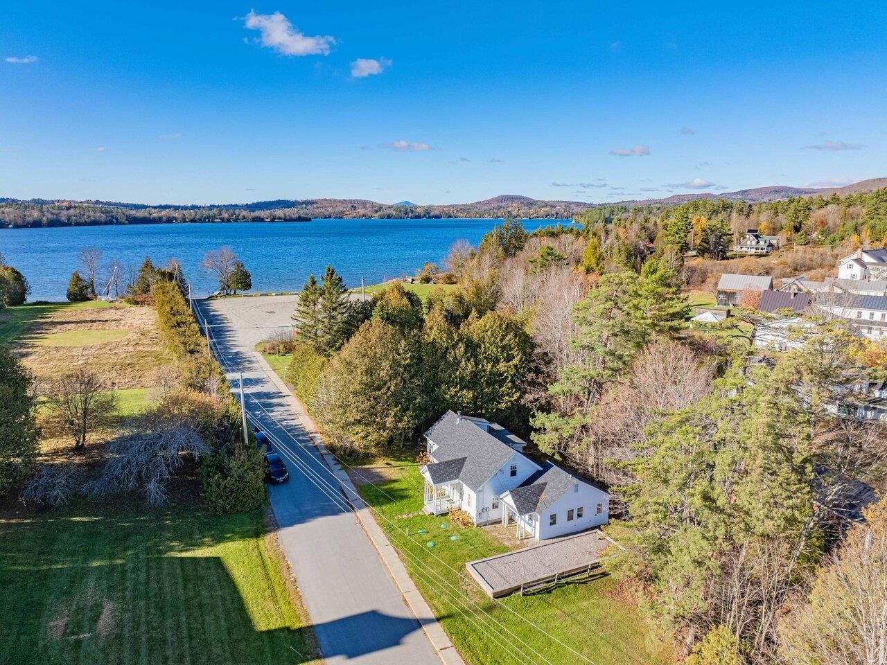 38 Beach Road