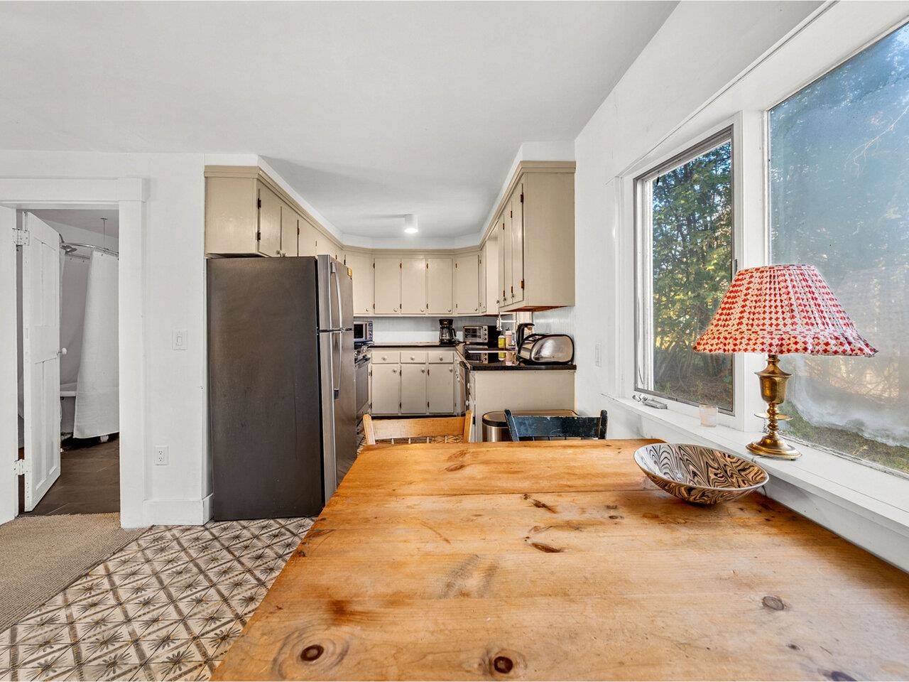 38 Beach Road