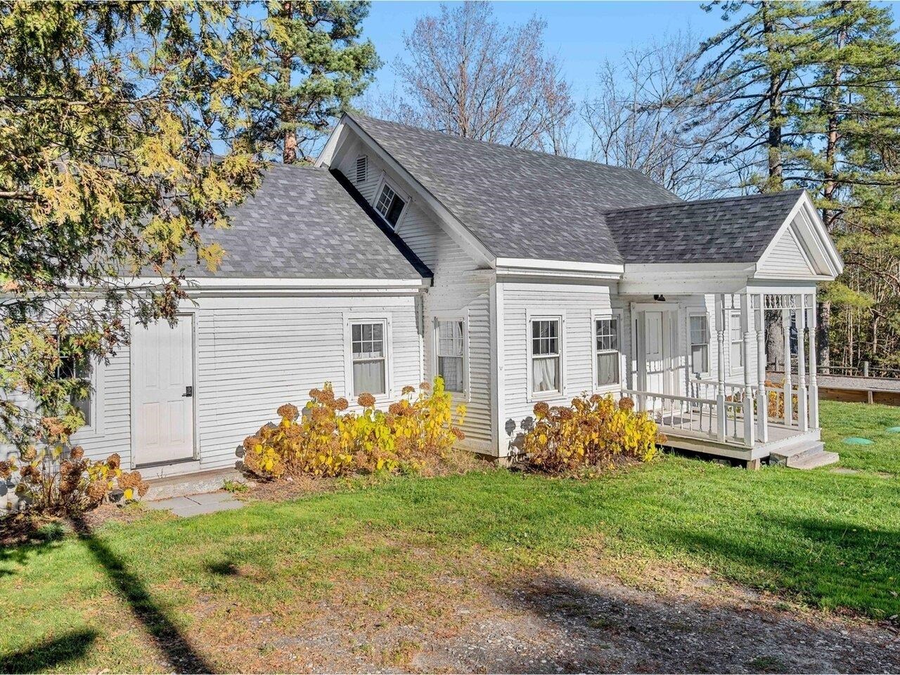 38 Beach Road
