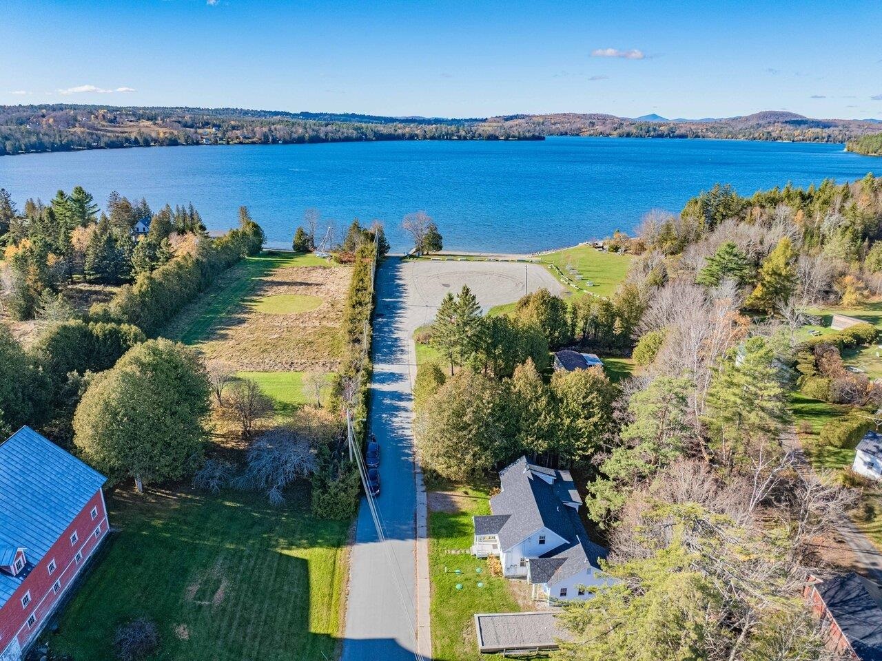 38 Beach Road