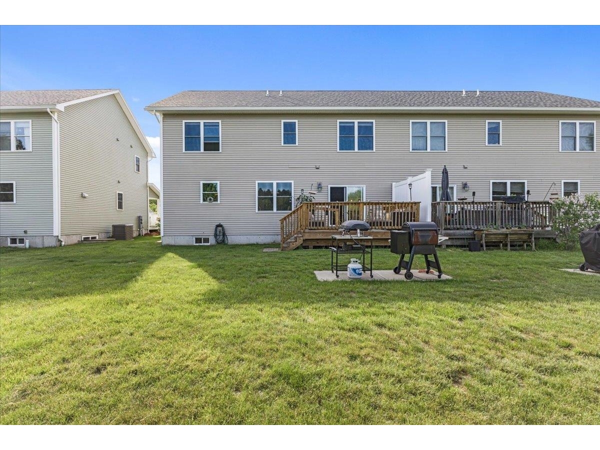 38 Chase Court