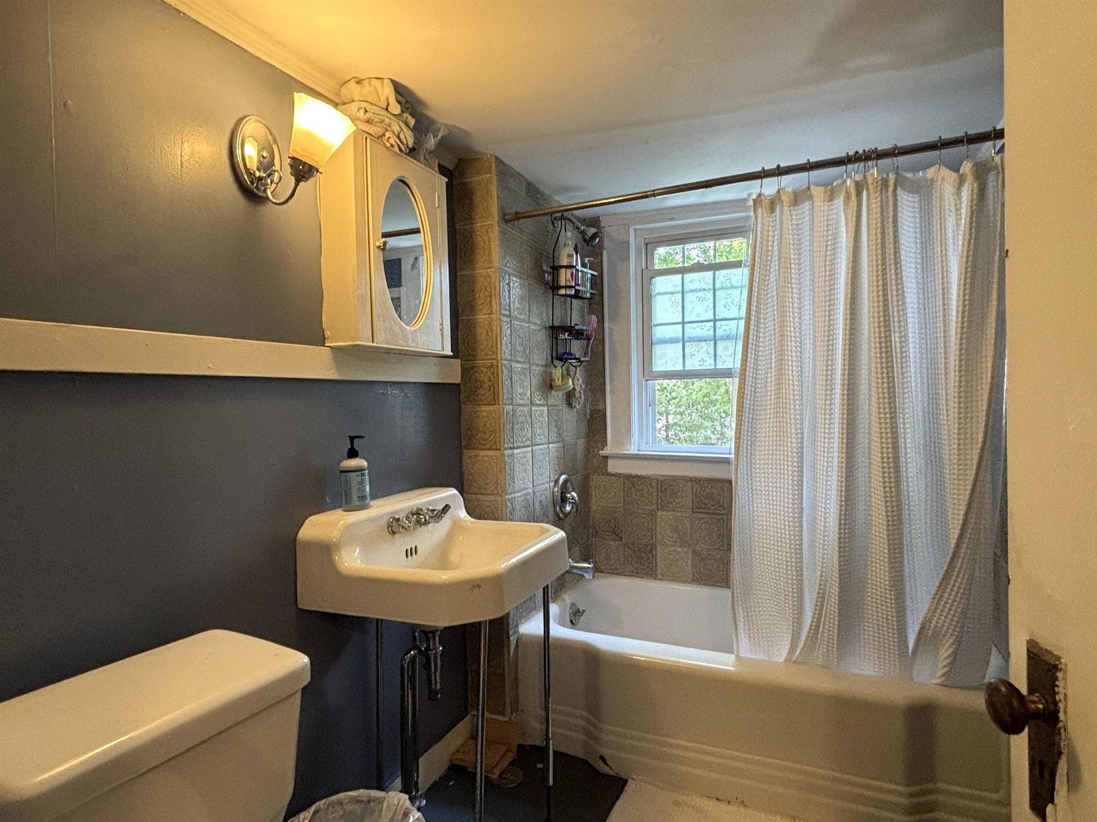 Second Floor Full Bath