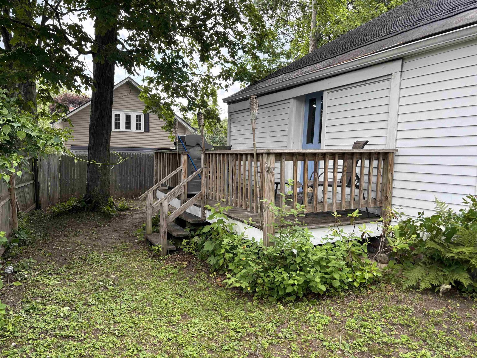 38 Clarks Avenue