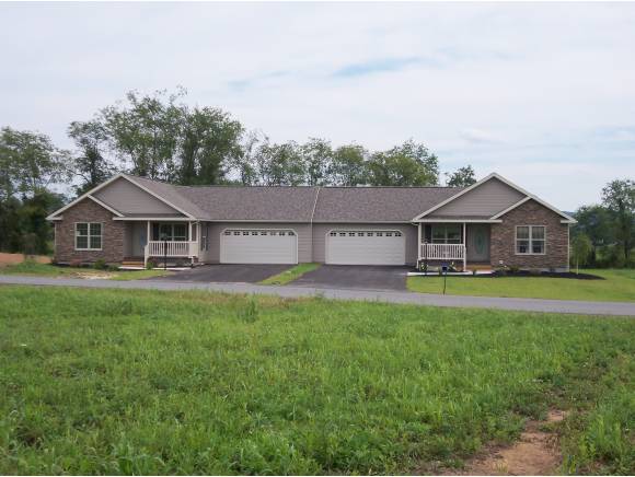 38 Daniels Drive, Unit 2