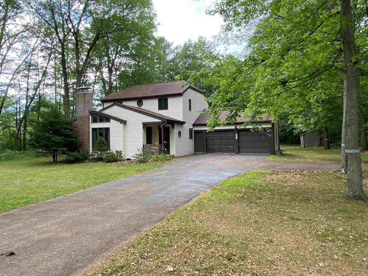 38 Forest Road