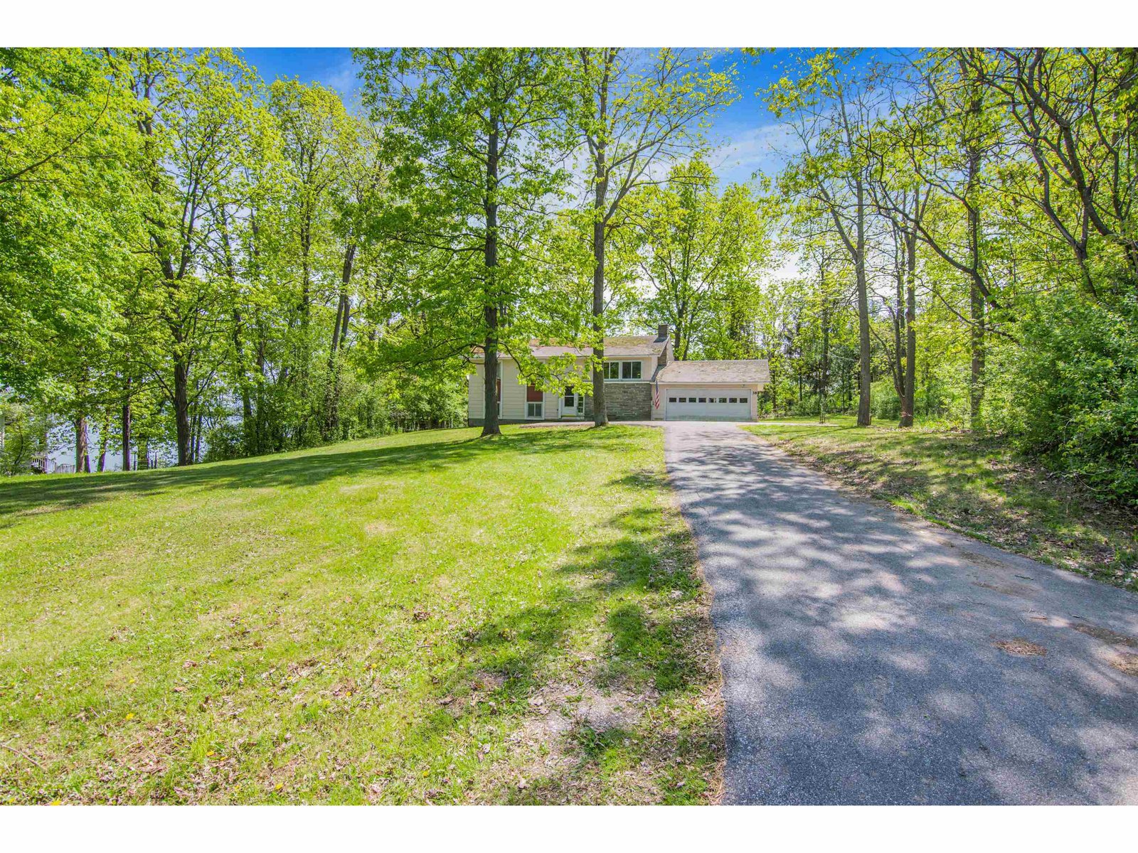 38 General Greene Road