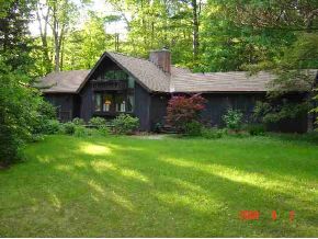 38 Greenbriar Dr