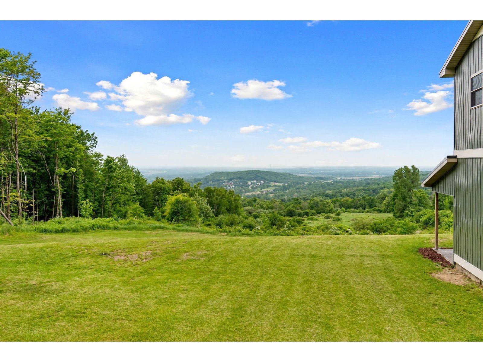 38 Hillcrest Heights