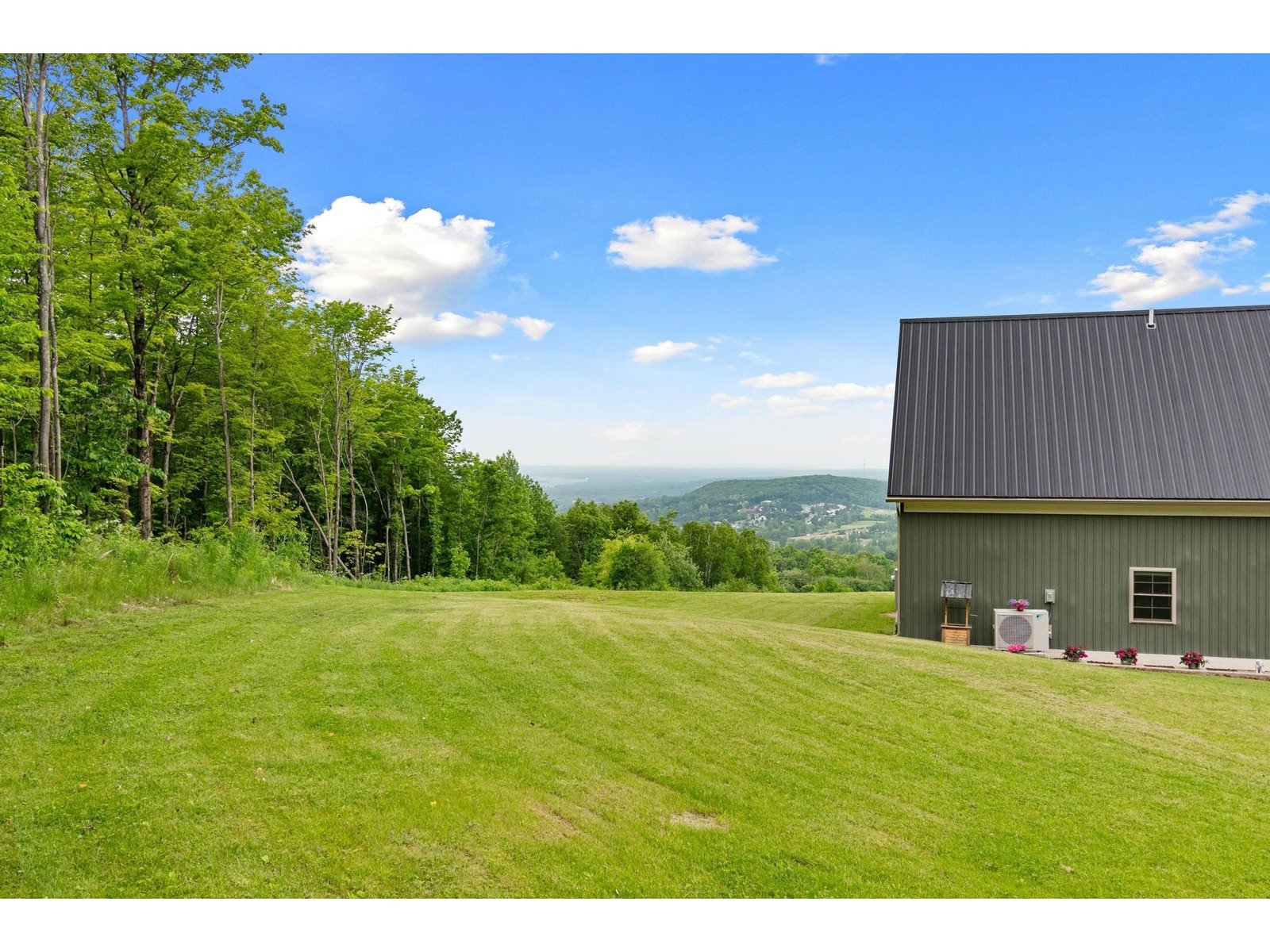 38 Hillcrest Heights