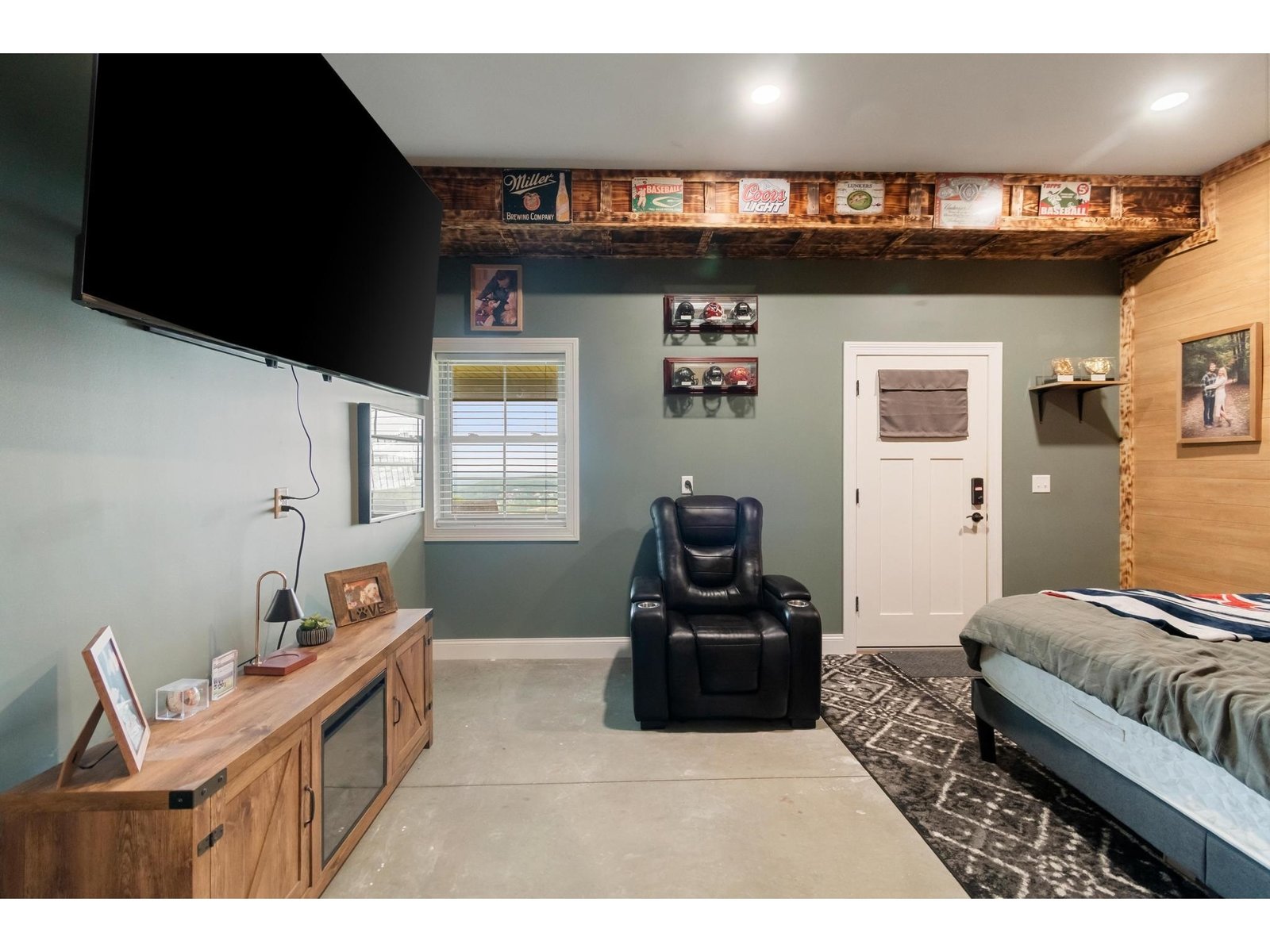 38 Hillcrest Heights