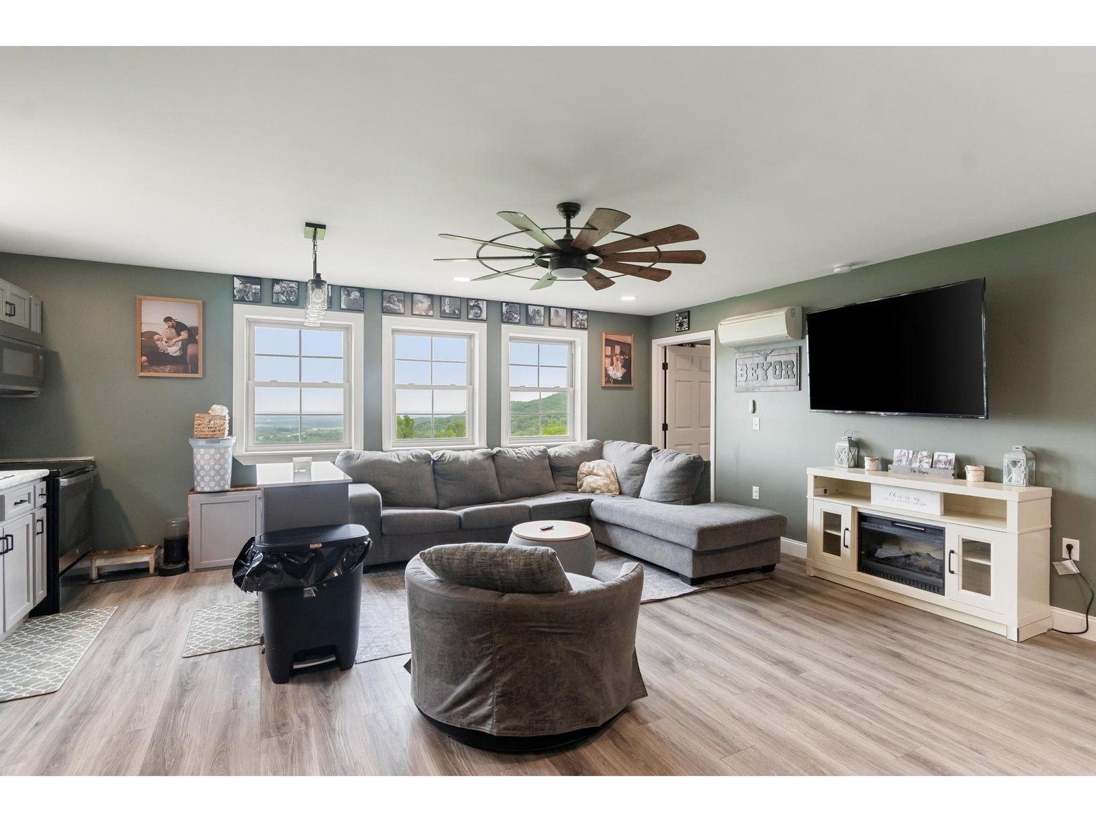38 Hillcrest Heights