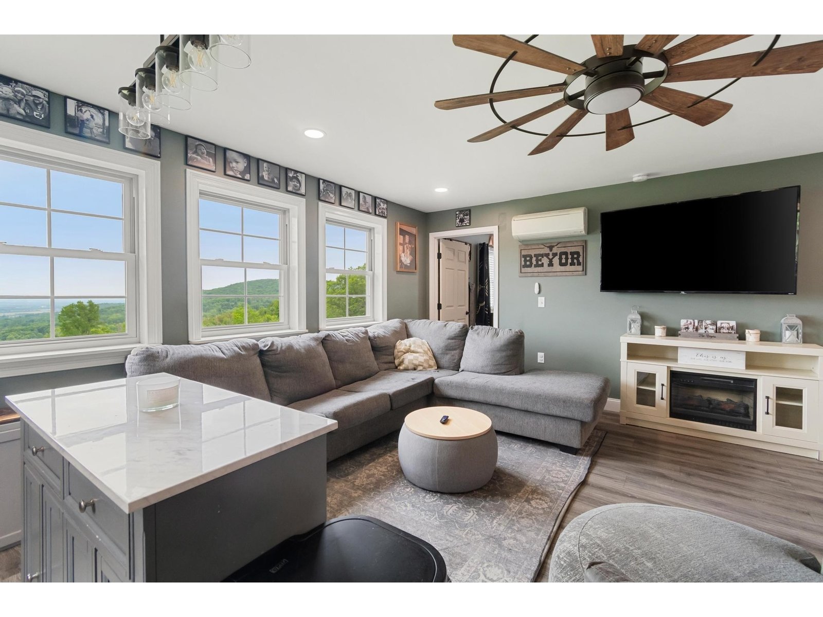 38 Hillcrest Heights