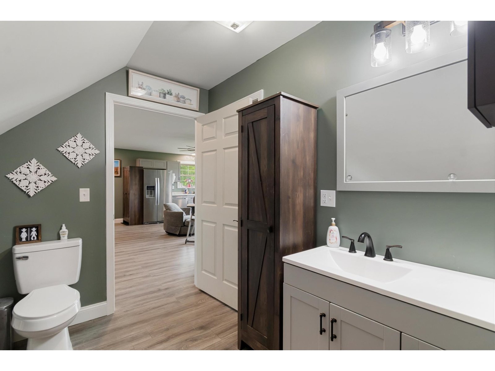 38 Hillcrest Heights