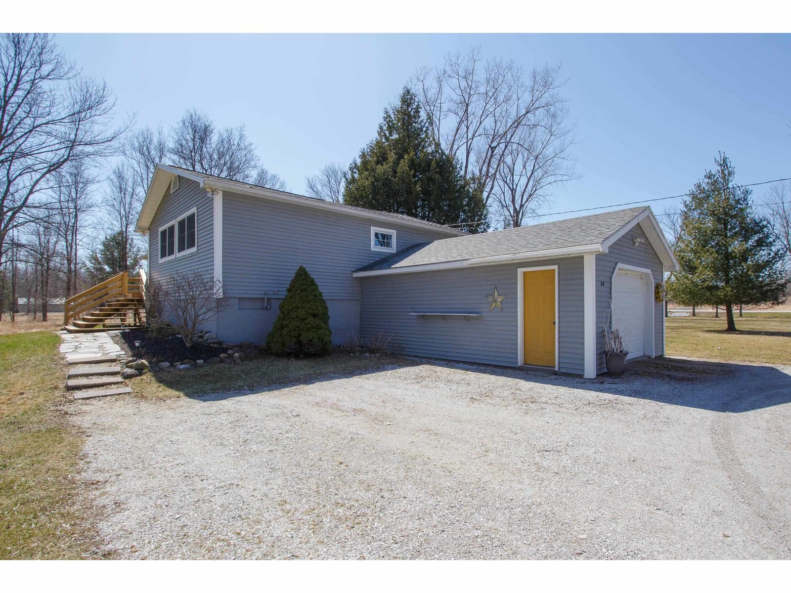 38 Holiday Point Road