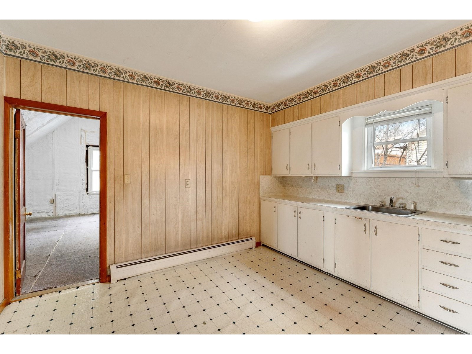 38 Long Street