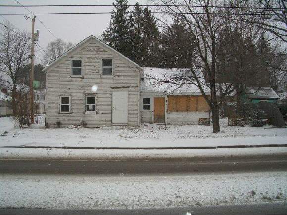 38 Maple St.