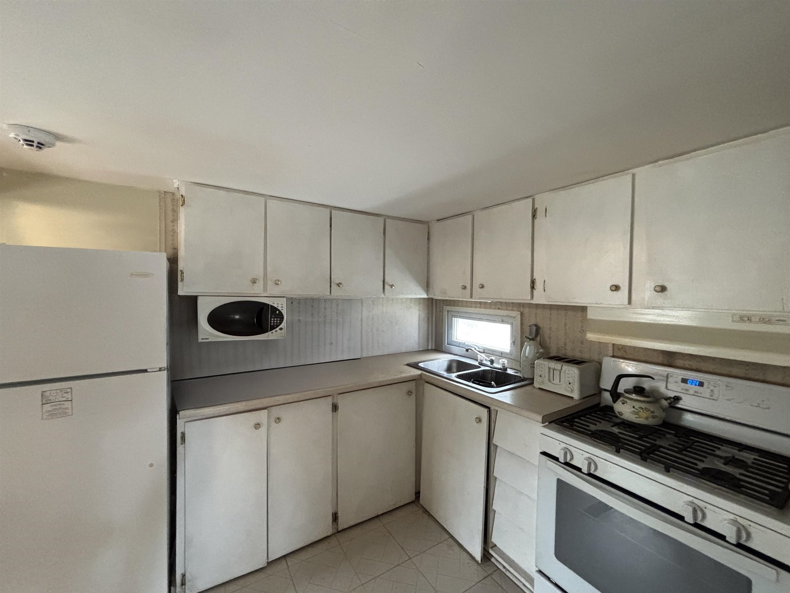38 Mount Sterling Avenue