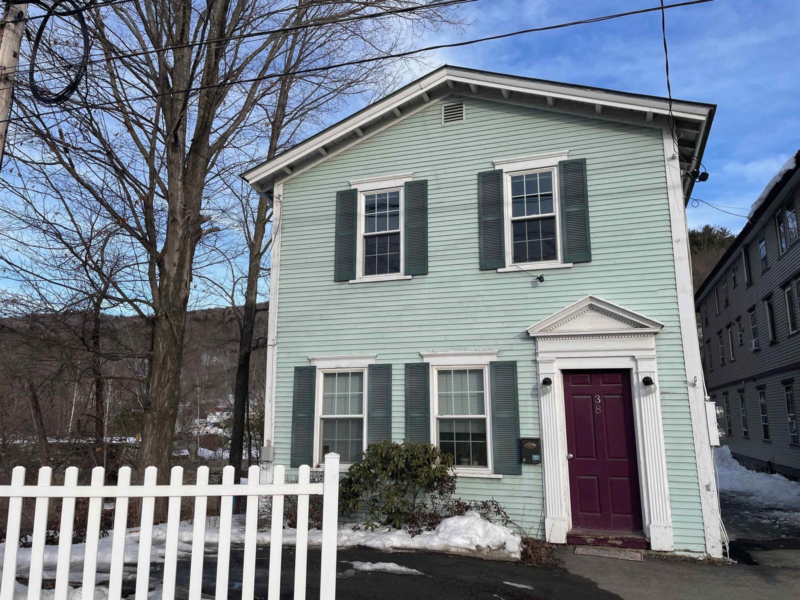 38 North Main Street, Northfield