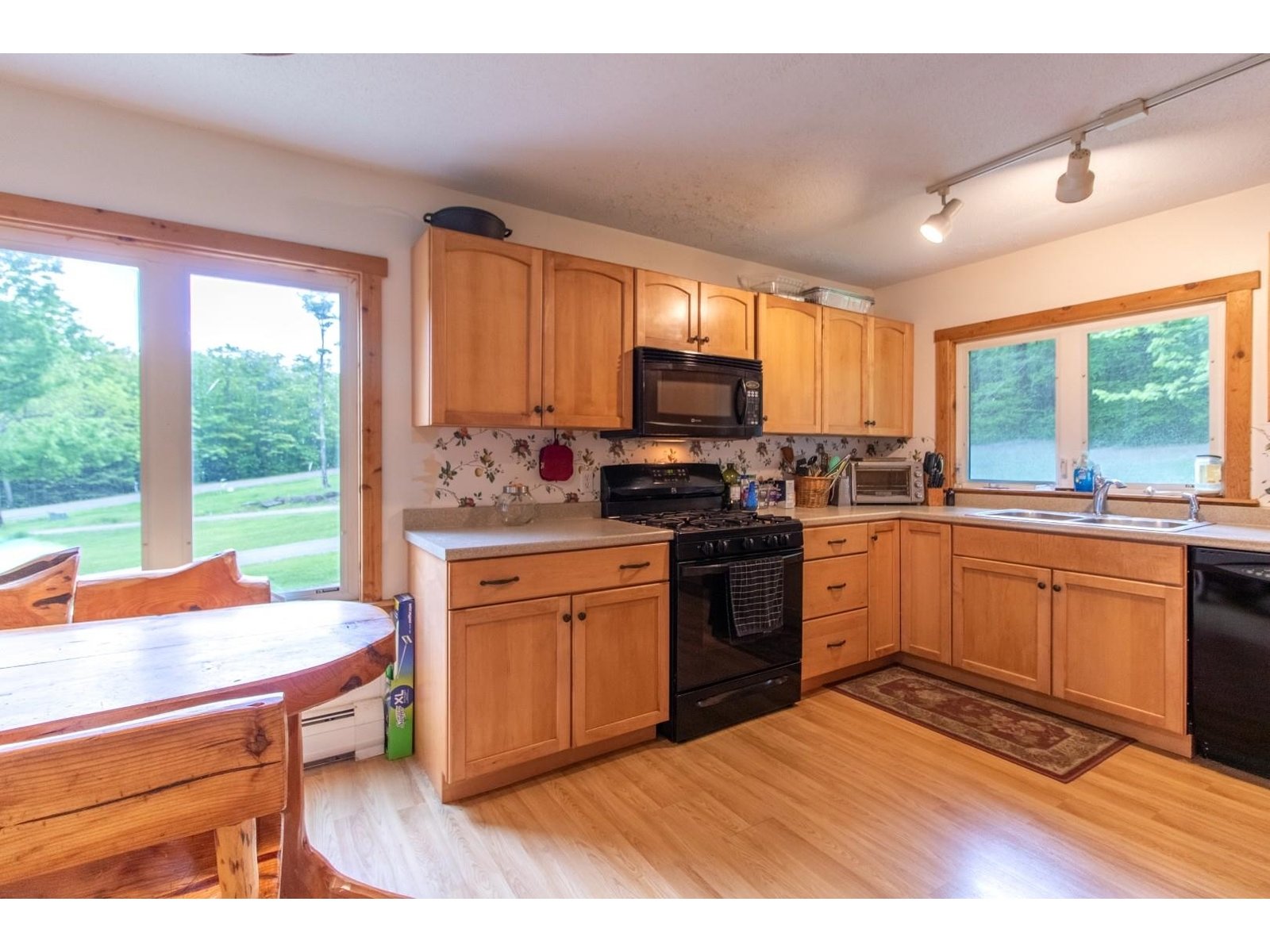 Main floor kitchen