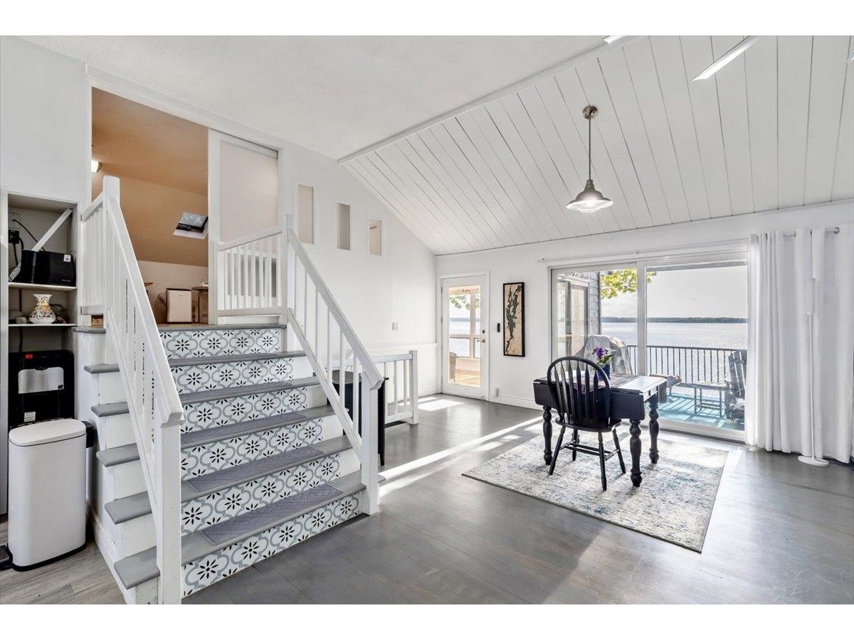 380 Lakewood Drive