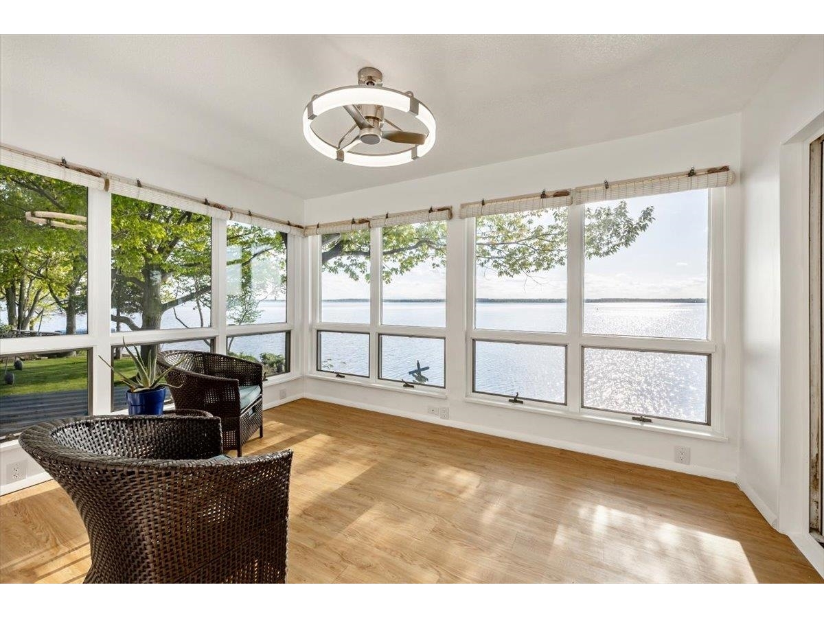 380 Lakewood Drive