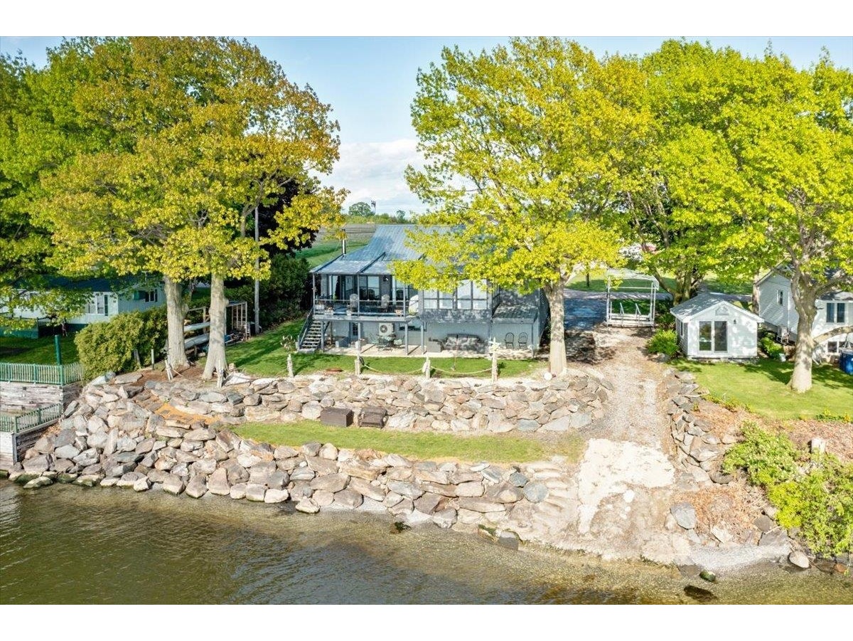 380 Lakewood Drive