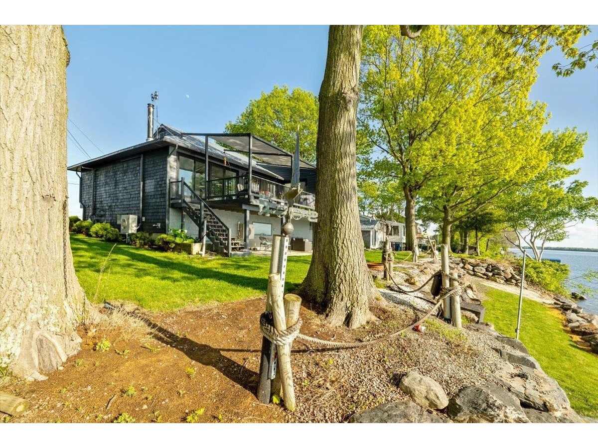 380 Lakewood Drive