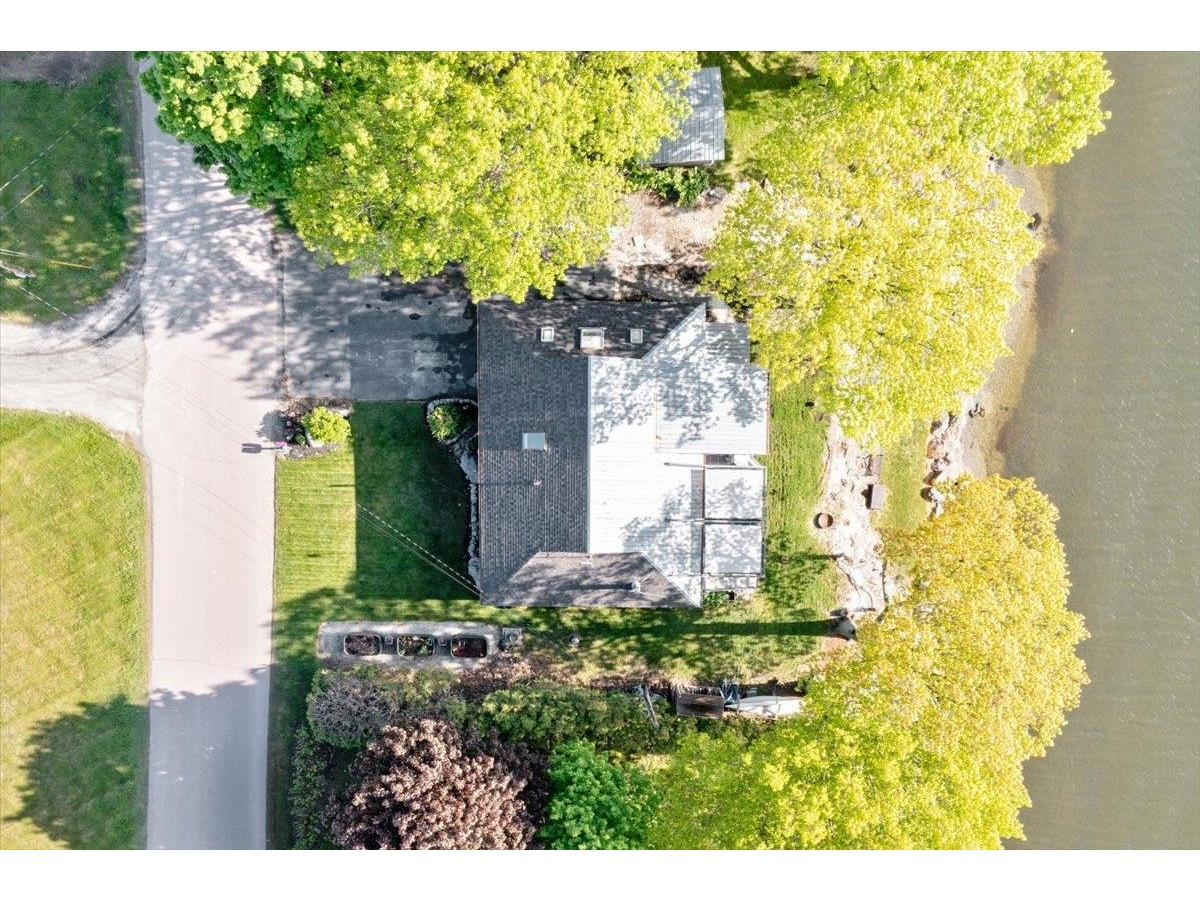 380 Lakewood Drive