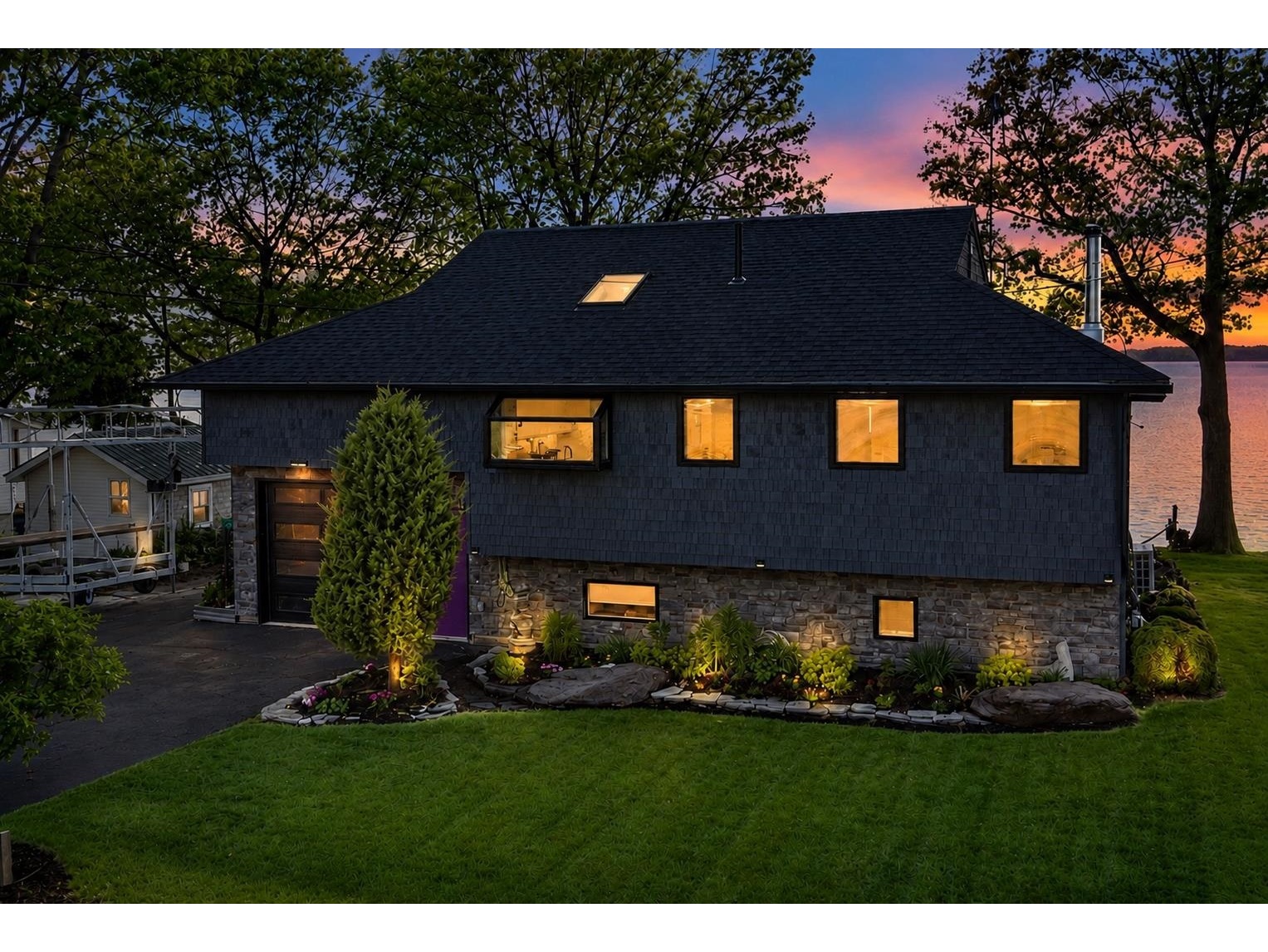 380 Lakewood Drive