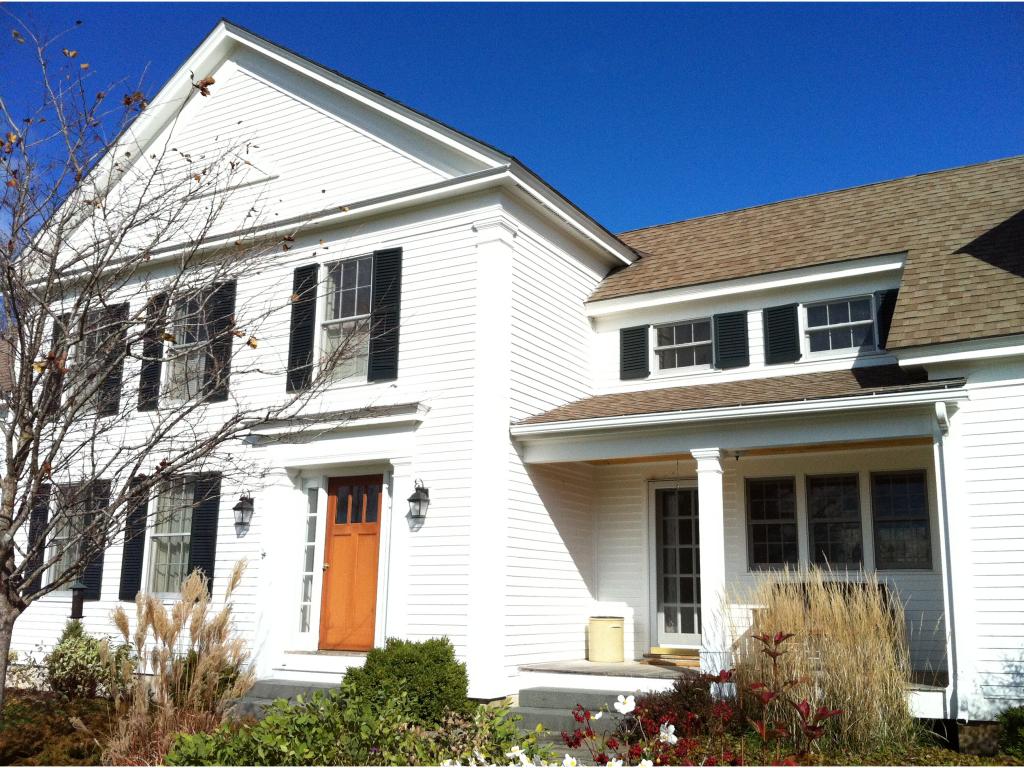 380 Sheehan Green