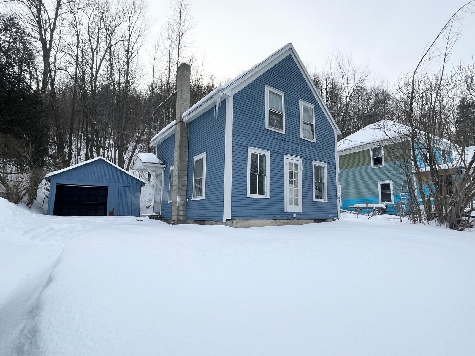 381 Glen Road