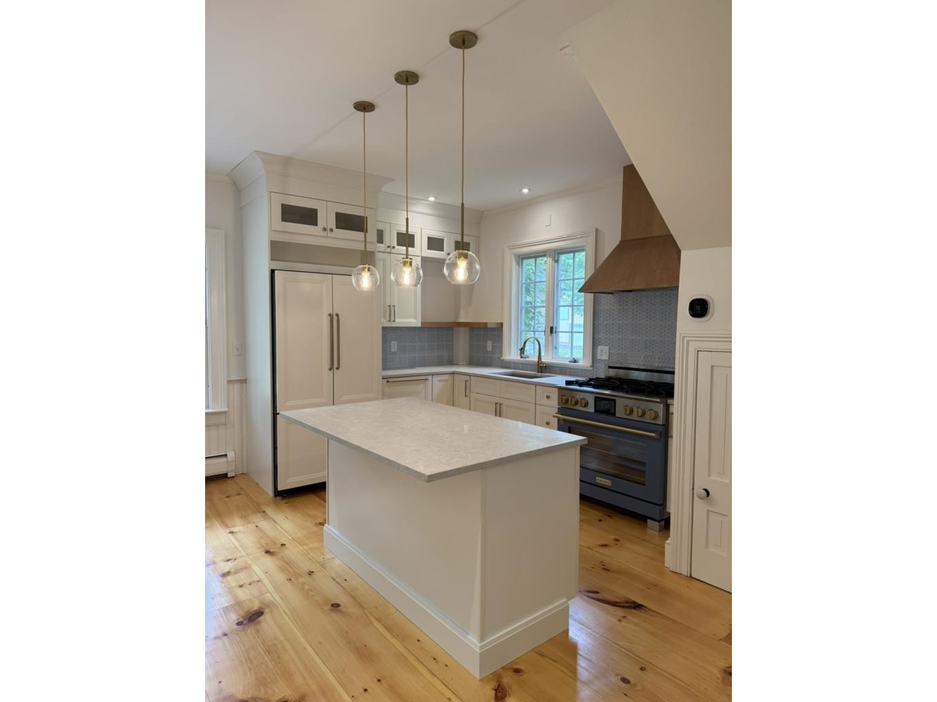 382 Hewitt Road