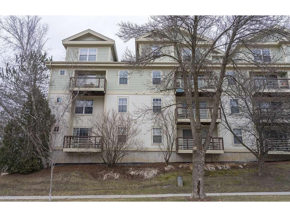 382 Hildred Drive, Burlington