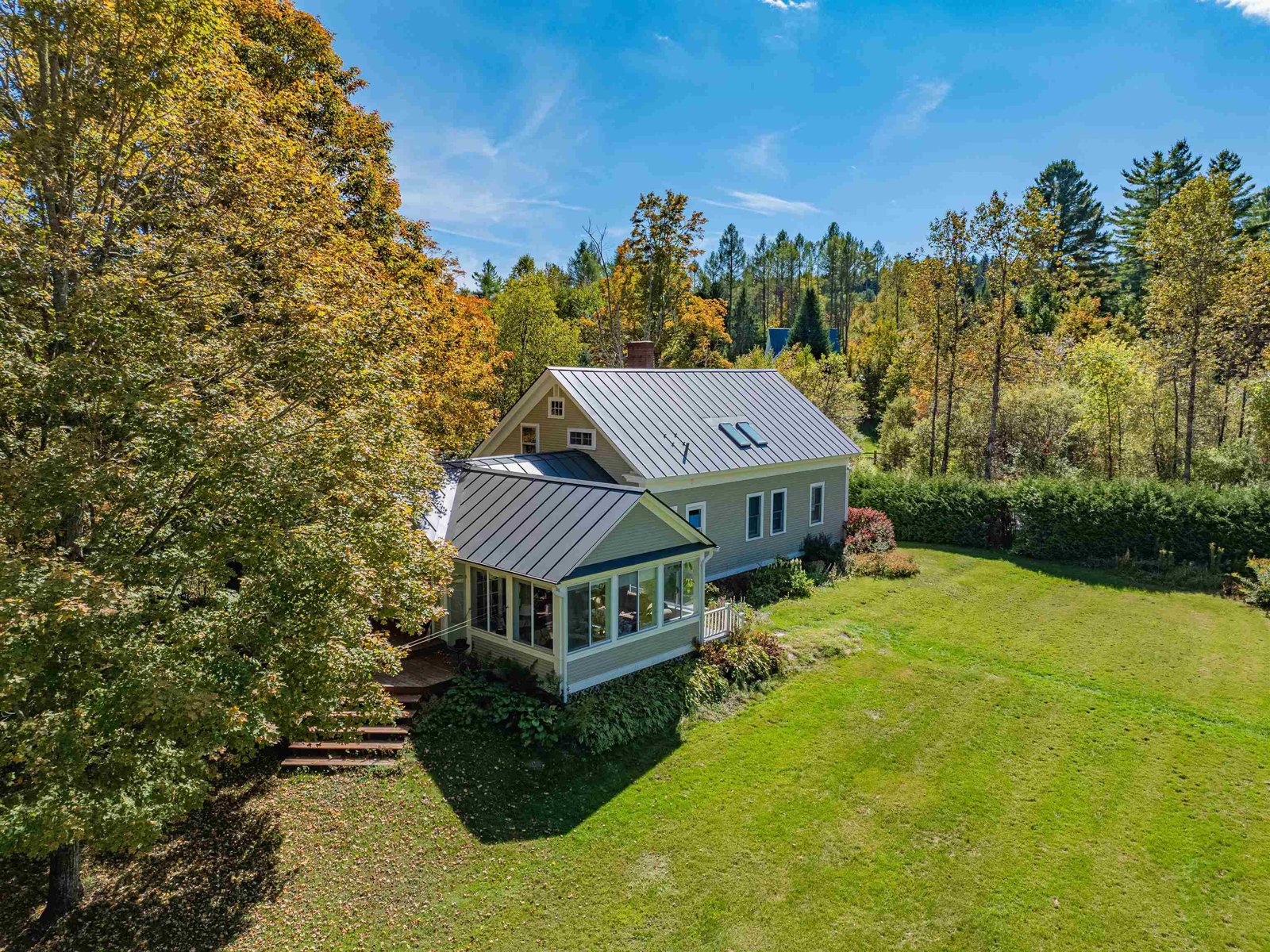 3821 Cabot Road