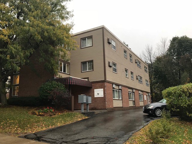 383 College Street