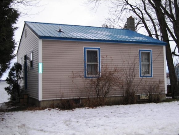 3833 Georgia Shore Rd
