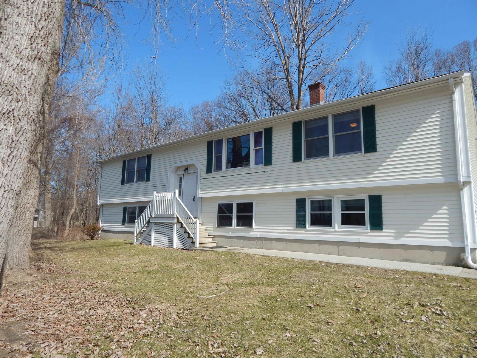385 Broadlake Road