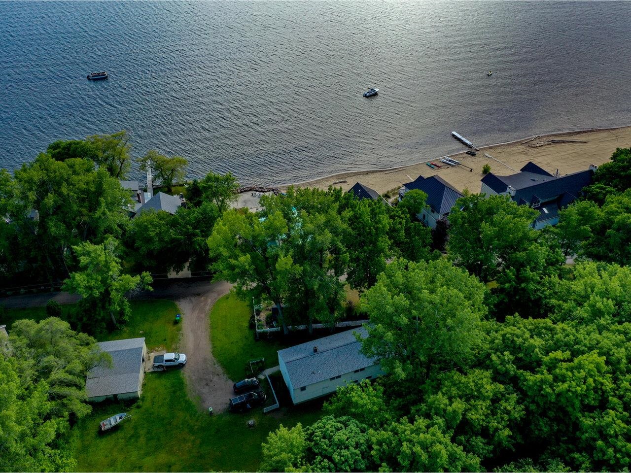 385 Broadlake Road