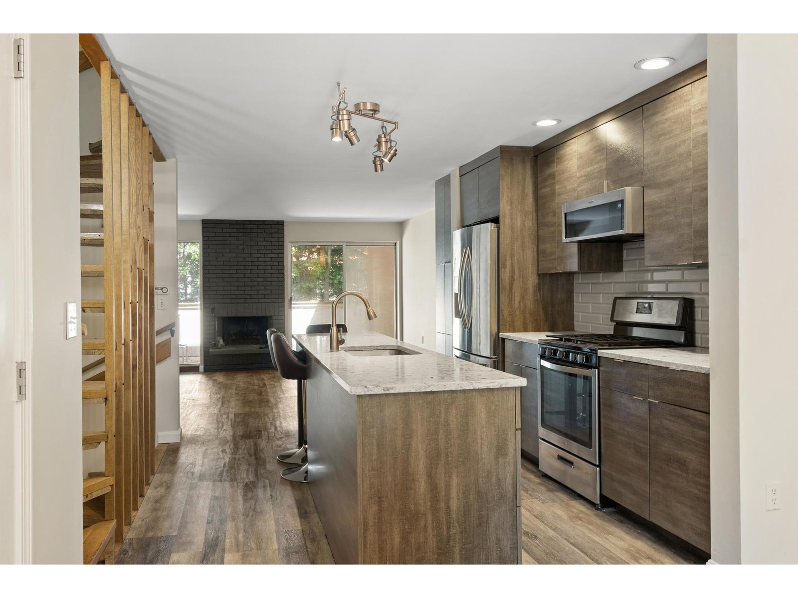 388 College Street, Unit 4