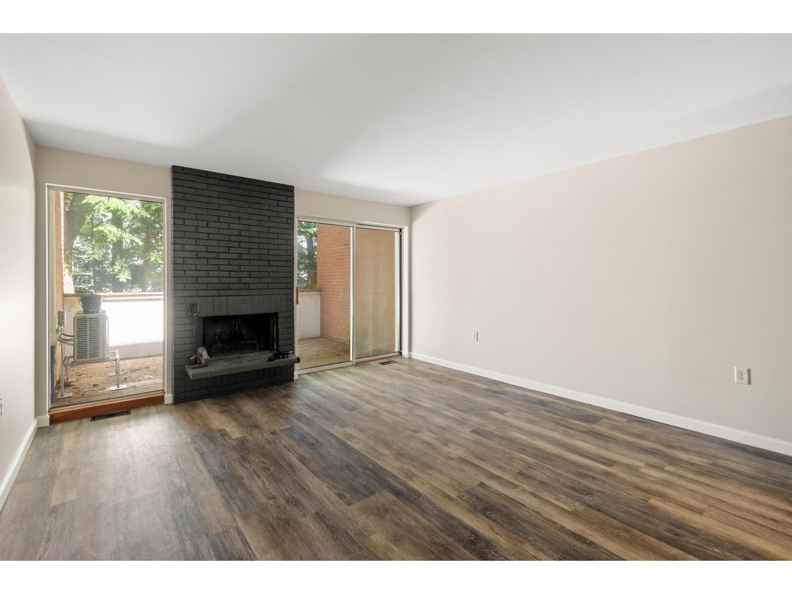 388 College Street, Unit 4