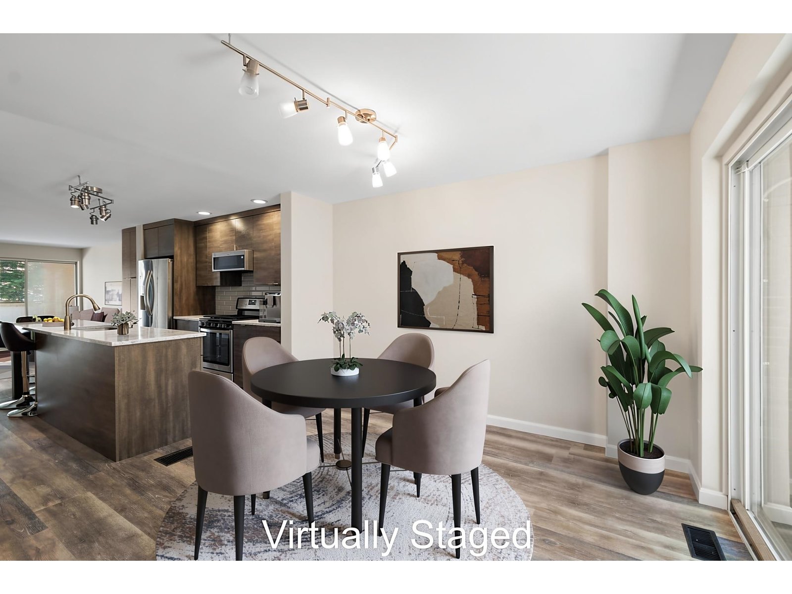 388 College Street, Unit 4
