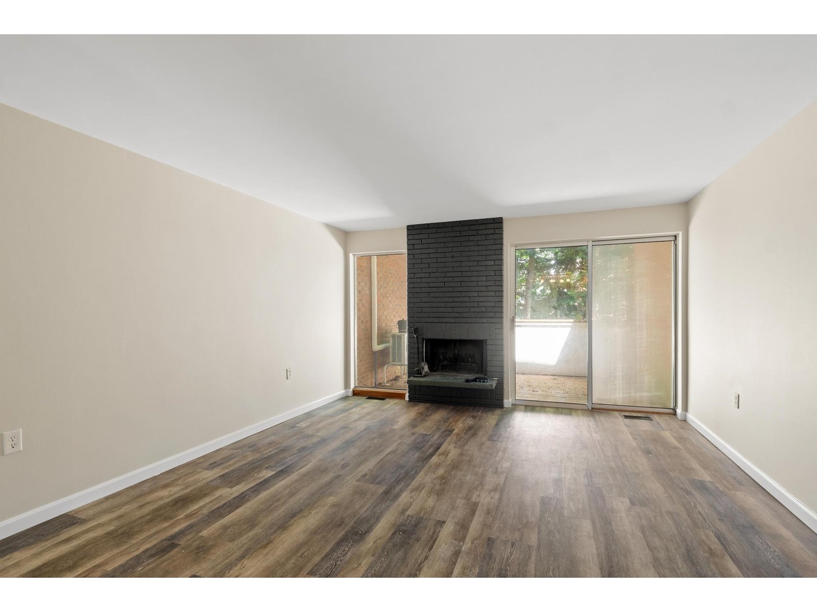 388 College Street, Unit 4