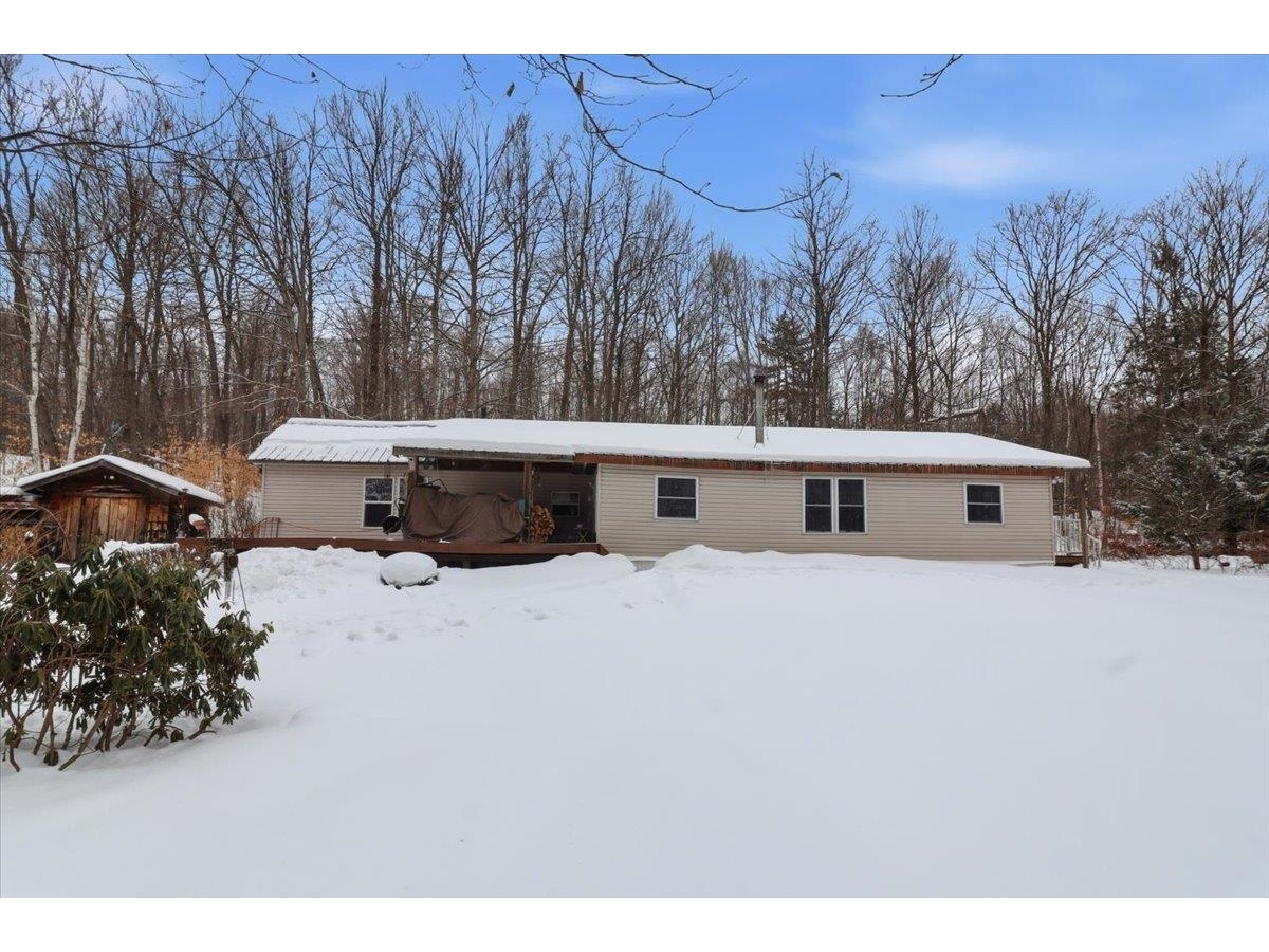 389 Buck Hill Road East