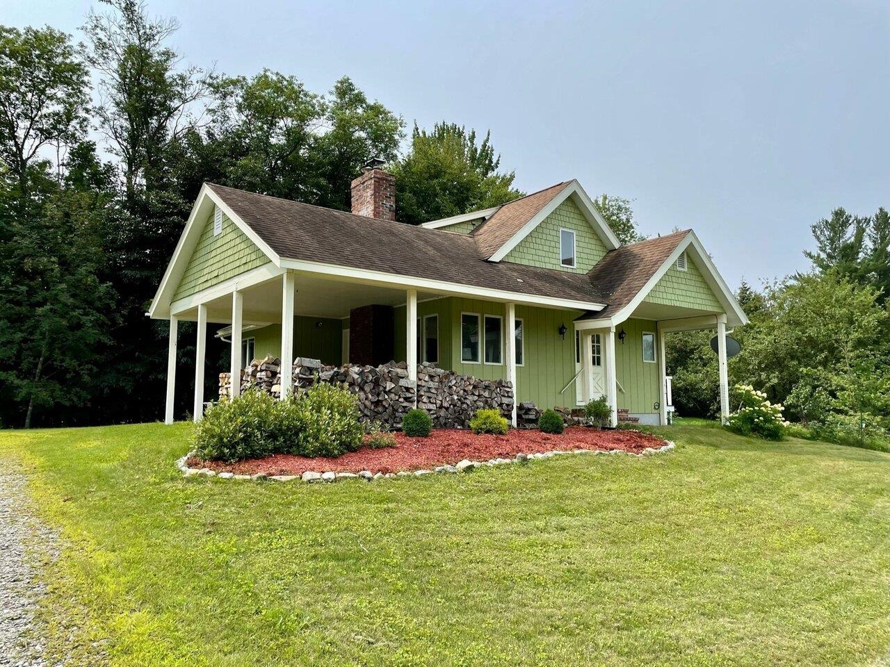 389 Jeff Heights Road